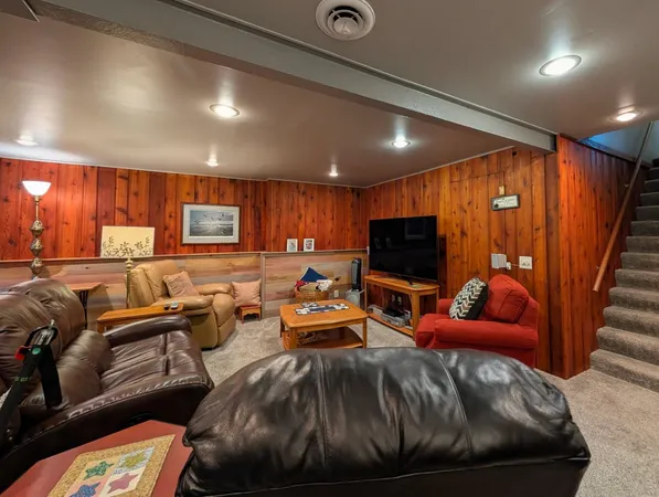 $389,000 | 617 North 9th Street, Montevideo, MN 56265