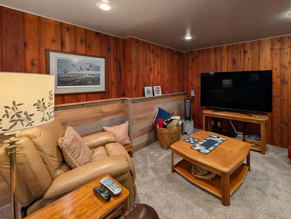$389,000 | 617 North 9th Street, Montevideo, MN 56265