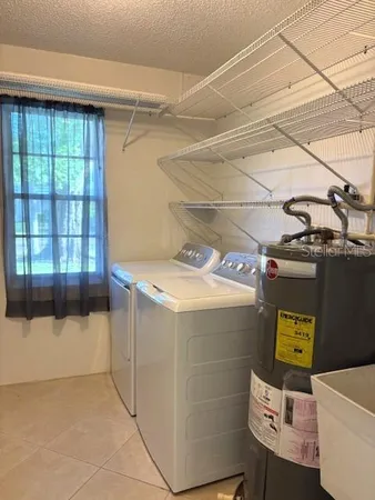 $1,725 | 401 Feltham Trail, Unit A, Sun City Center, FL 33573