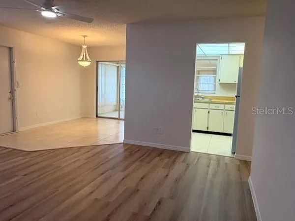 $1,725 | 401 Feltham Trail, Unit A, Sun City Center, FL 33573