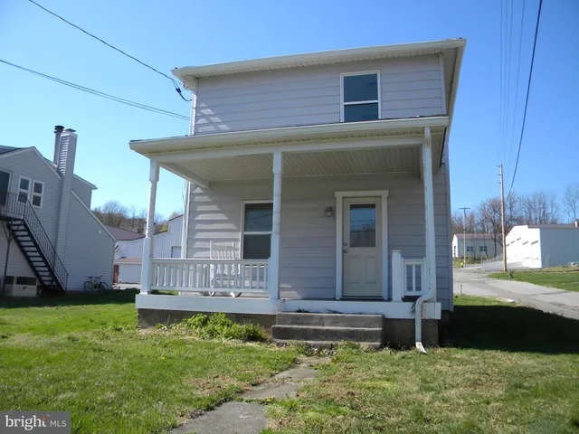 $2,175 | 801 South Reading Avenue, Boyertown, PA 19512
