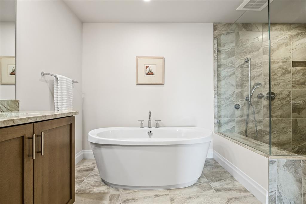 795 Collany Road, Unit 205 St. Petersburg, FL 33715 - Photo 39 of 67