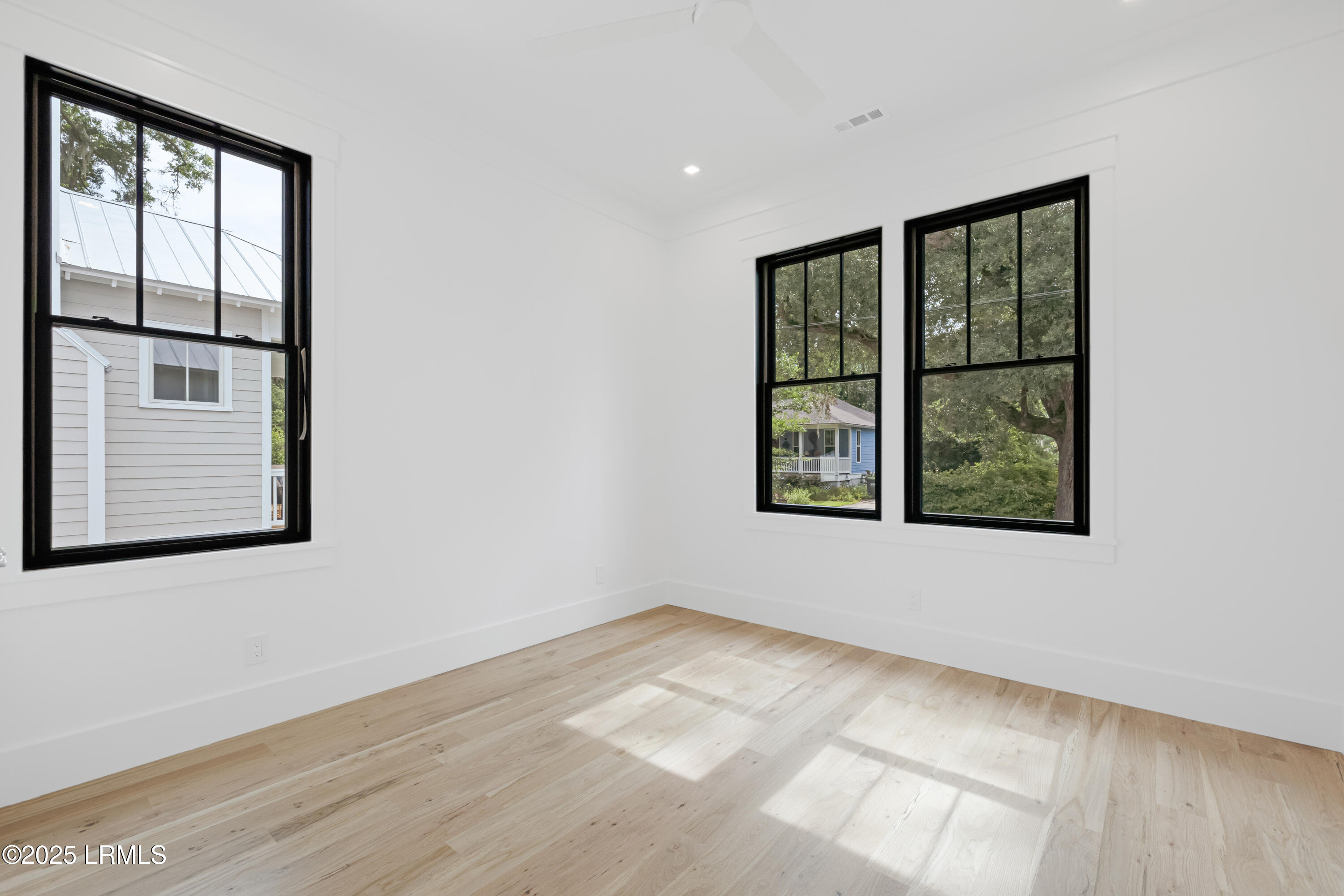 418 Waight Street Beaufort, SC 29902 - Photo 22 of 35 418 Waight St (15)