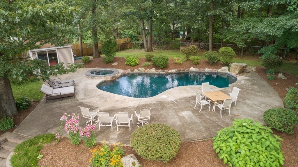 44 Pillings Pond Road Lynnfield, MA 01940 - Photo 35 of 42 Gallery Image 35