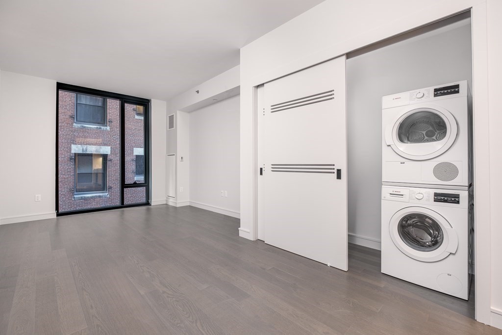 55 Lagrange Street, Unit 4F Boston, MA 02111 - Photo 3 of 20