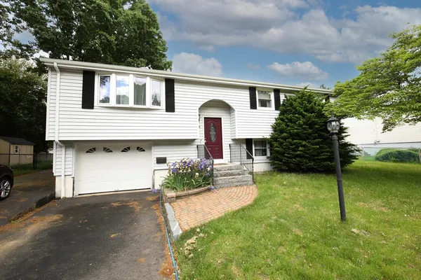 $614,900 | 18 Hollis Street, Randolph, MA 02368