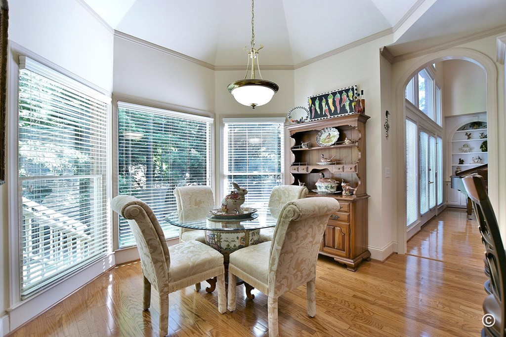 6969 Gaines Ridge Road Columbus, GA 31904 - Photo 11 of 27 BREAKFAST AREA