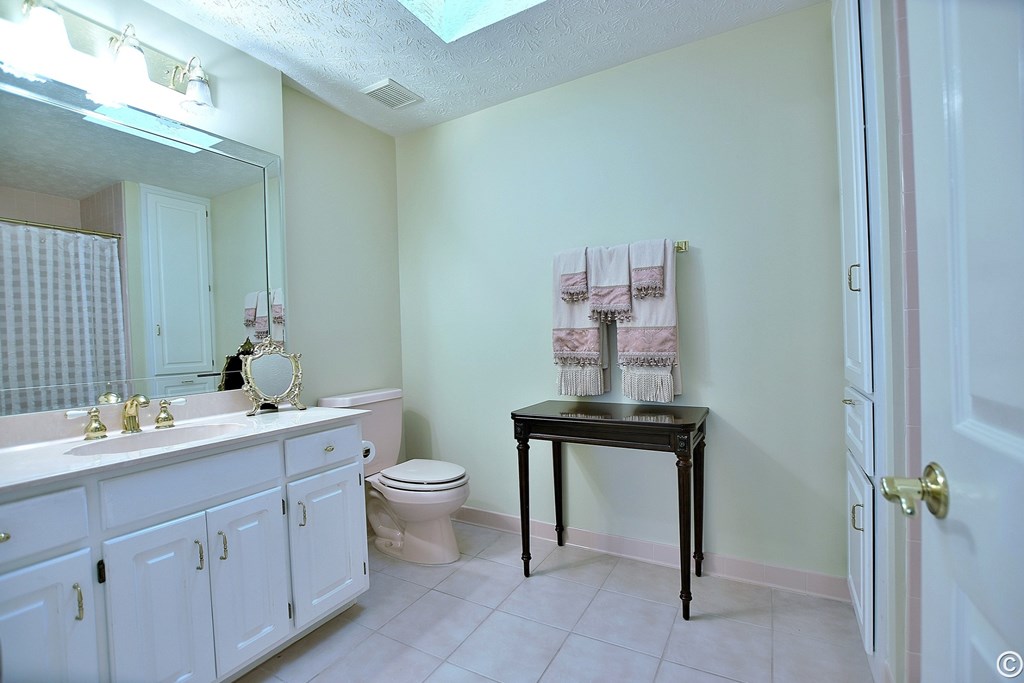 6969 Gaines Ridge Road Columbus, GA 31904 - Photo 22 of 27 BATH