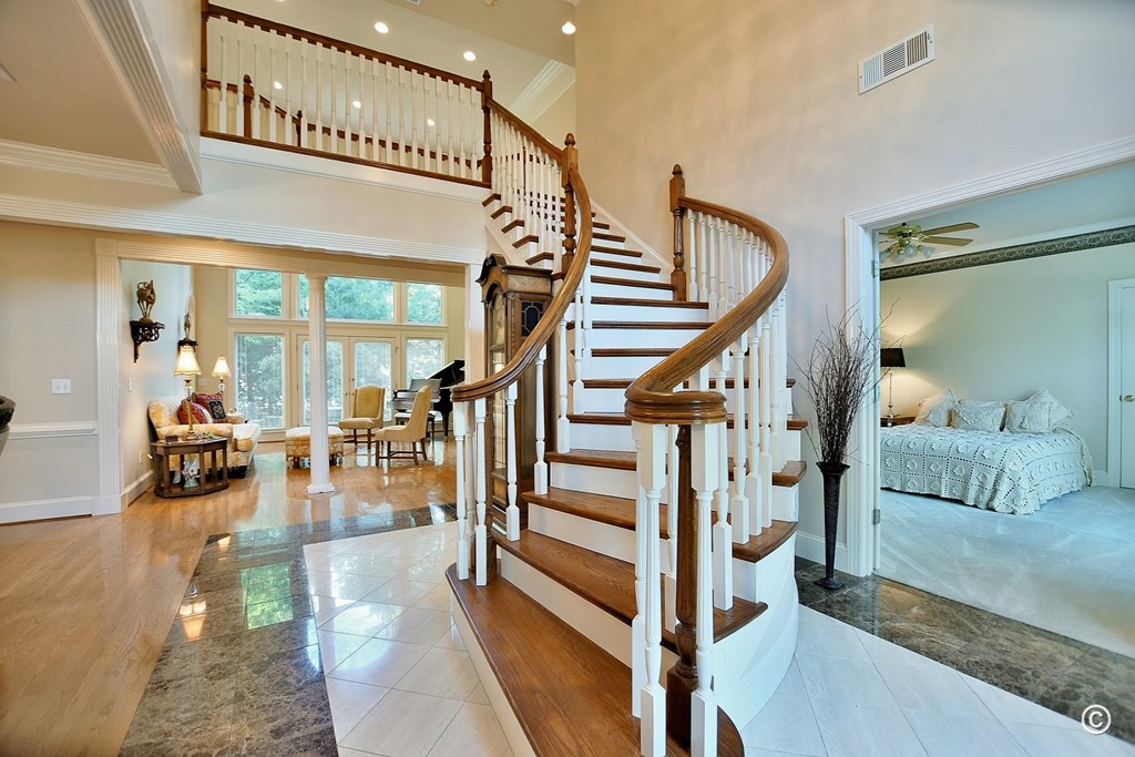 6969 Gaines Ridge Road Columbus, GA 31904 - Photo 4 of 27 GRAND FOYER