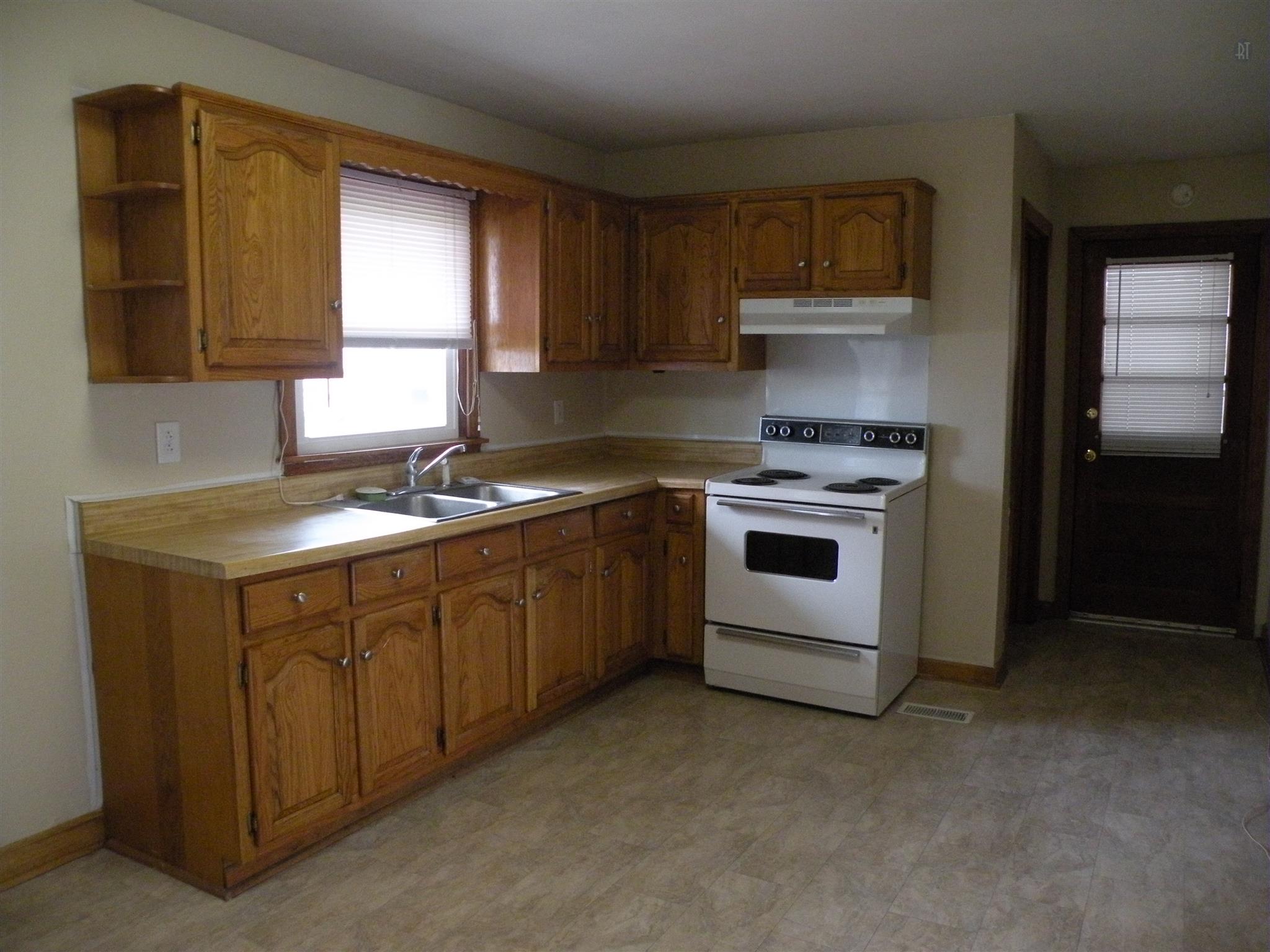 320 Reed Street Portland, TN 37148 - Photo 3 of 11 Gallery Image 3