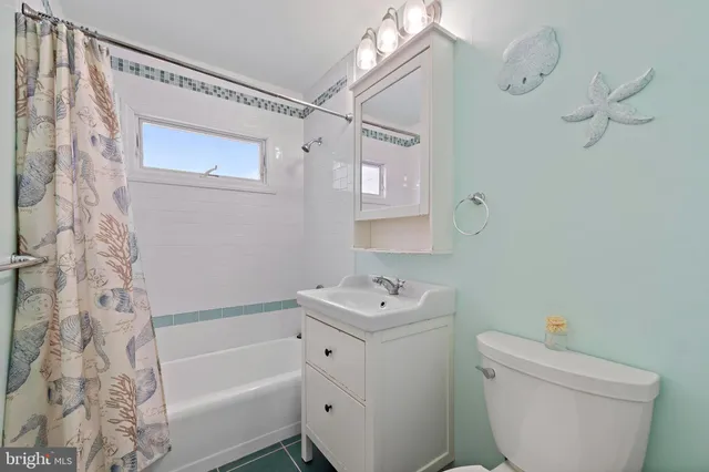 $1,699,000 | 213 West 13th Street, Ship Bottom, NJ 08008