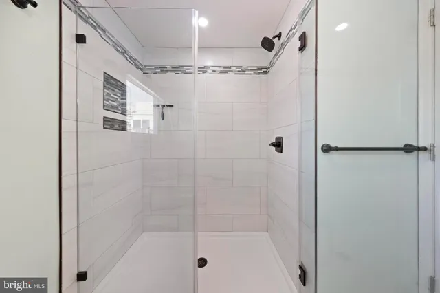 $1,699,000 | 213 West 13th Street, Ship Bottom, NJ 08008