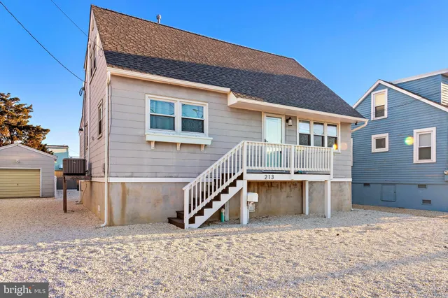 $1,699,000 | 213 West 13th Street, Ship Bottom, NJ 08008