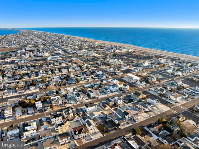 $1,699,000 | 213 West 13th Street, Ship Bottom, NJ 08008