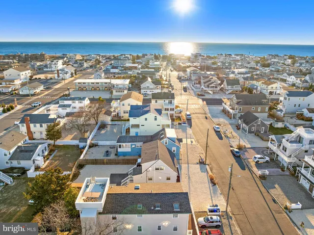 $1,699,000 | 213 West 13th Street, Ship Bottom, NJ 08008