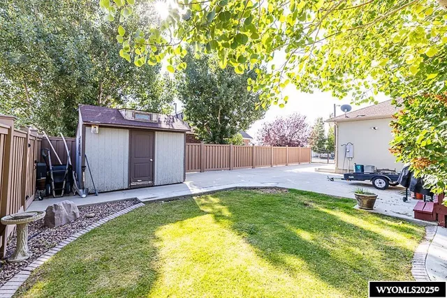 $639,900 | 3001 Driftwood Lane, Rock Springs, WY 82901