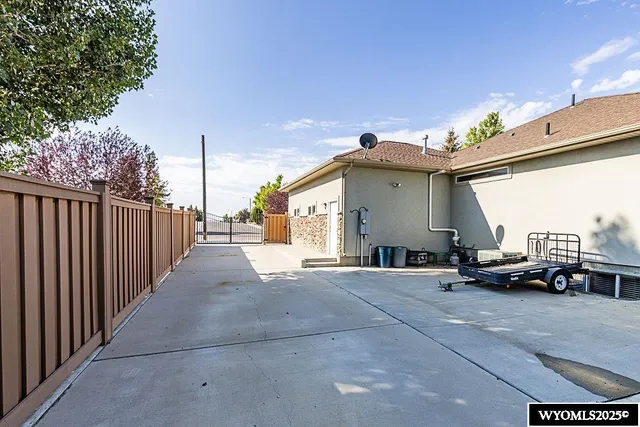 $639,900 | 3001 Driftwood Lane, Rock Springs, WY 82901