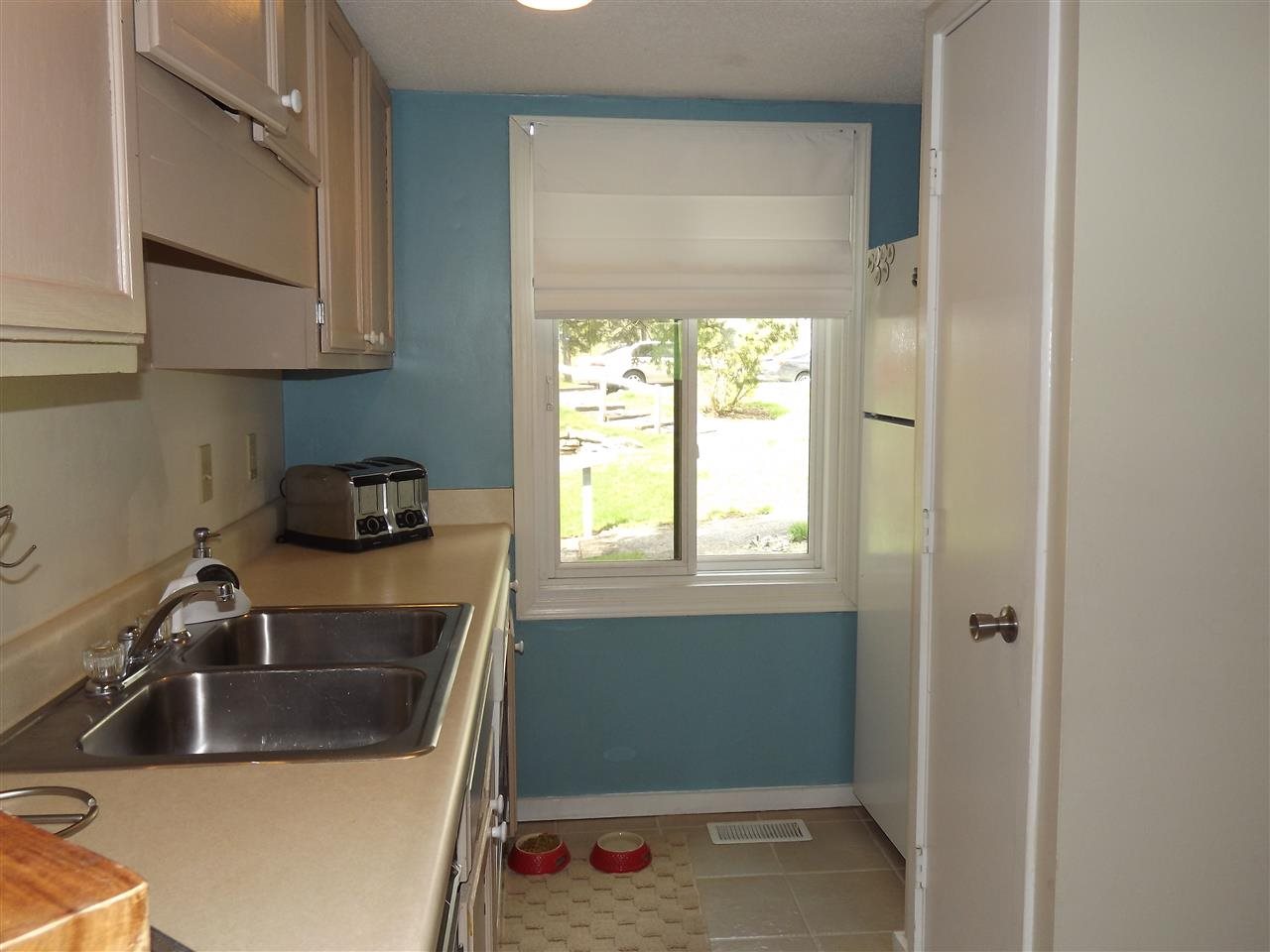 9019 ( 10) S Pointe Ridge Lane, Unit 10 Bloomington, IN 47401 - Photo 3 of 14
