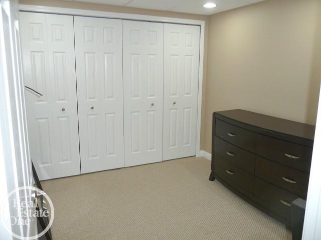 26067 Mariners Point New Baltimore, MI 48051 - Photo 27 of 33