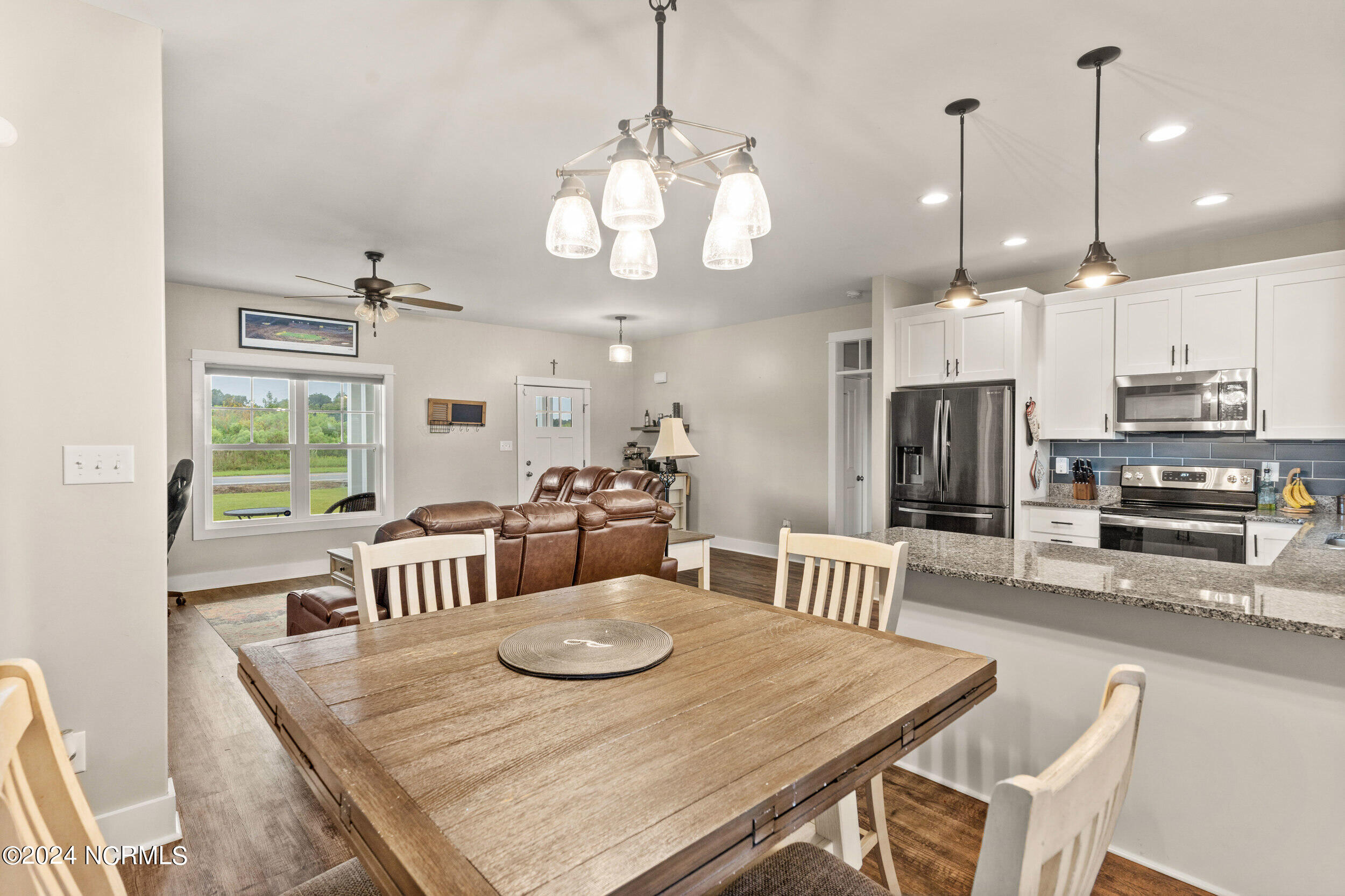 235 Gregory Fork Road Richlands, NC 28574 - Photo 14 of 41 235gregoryforks_00014