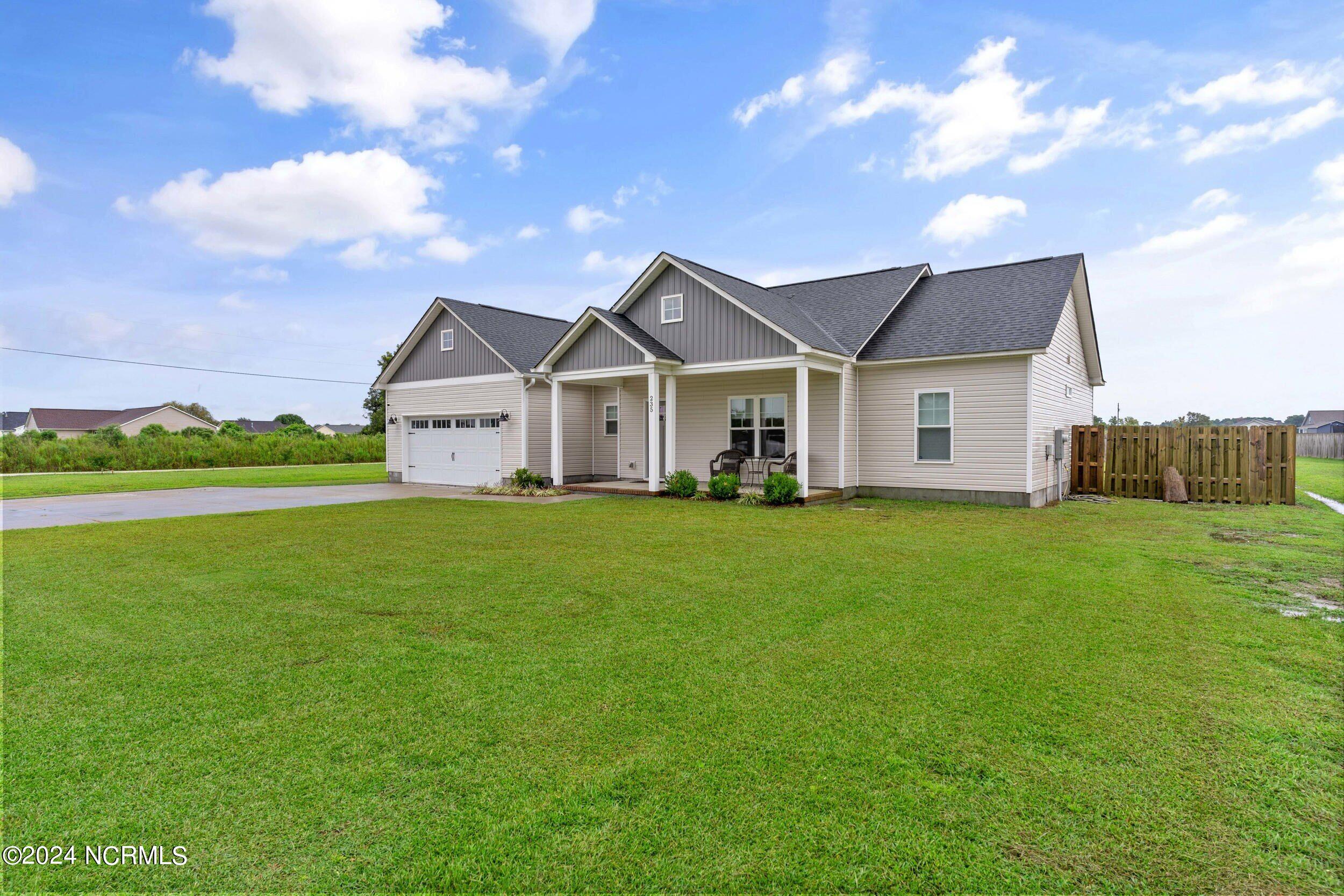 235 Gregory Fork Road Richlands, NC 28574 - Photo 2 of 41 235gregoryforks_00002