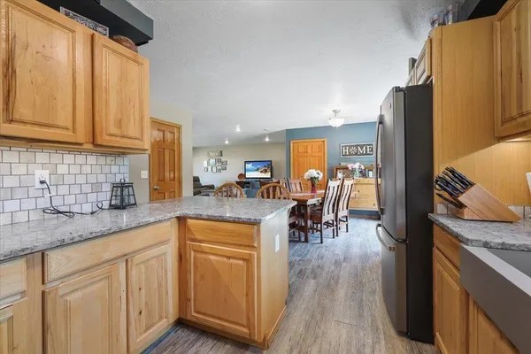 $799,900 | 34225 North Arlington Lane, Deer Park, WA 99006