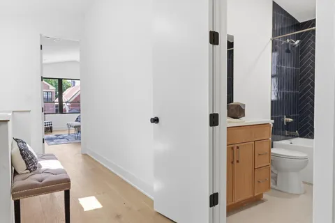 $1,399,000 | 2044 West Superior Street, Chicago, IL 60612