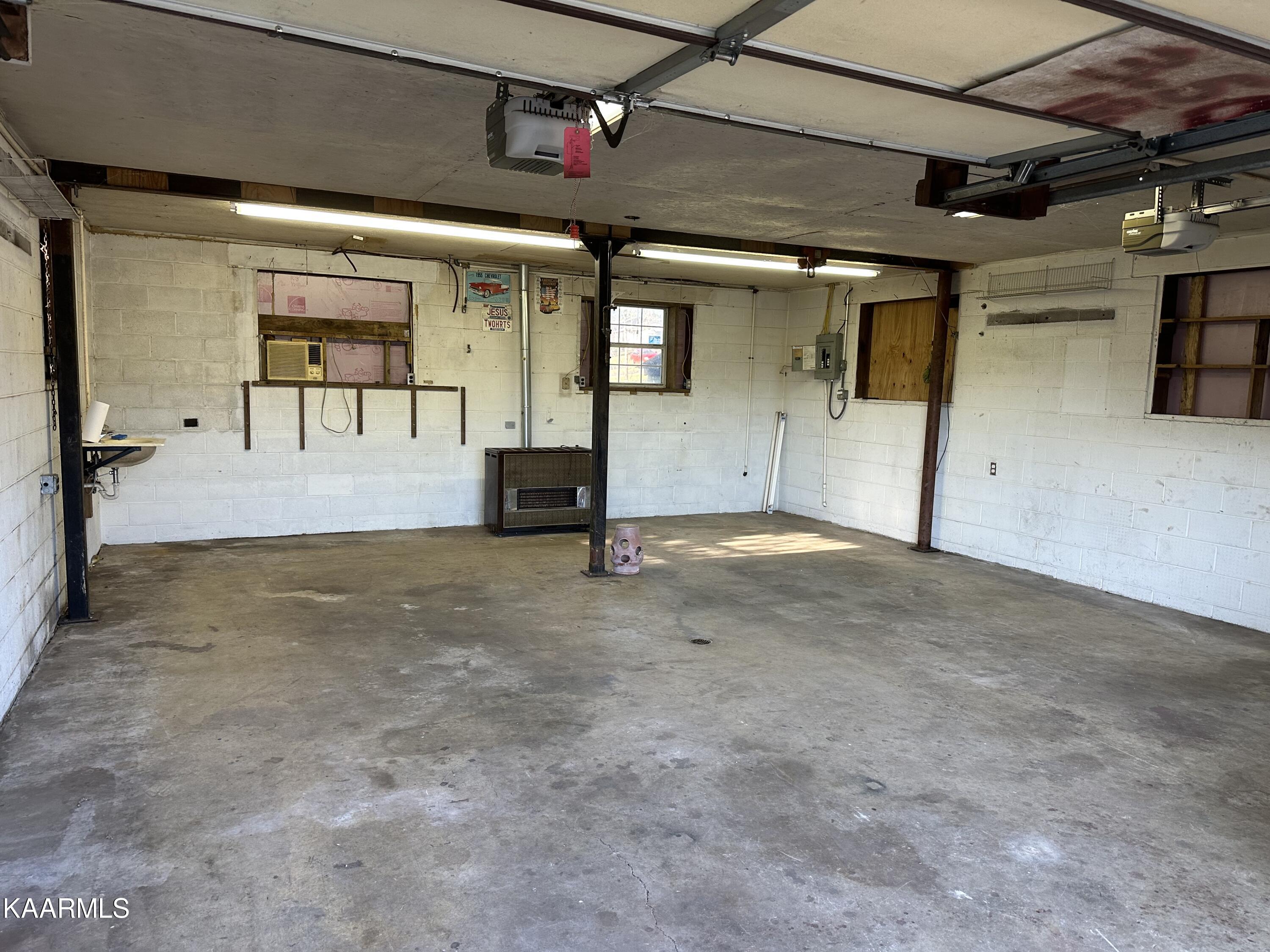 130 Beauty Box Road Oliver Springs, TN 37840 - Photo 25 of 27 IMG_6853