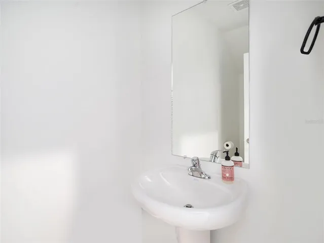 $355,000 | 2870 Silver Scallop Loop, Wimauma, FL 33598