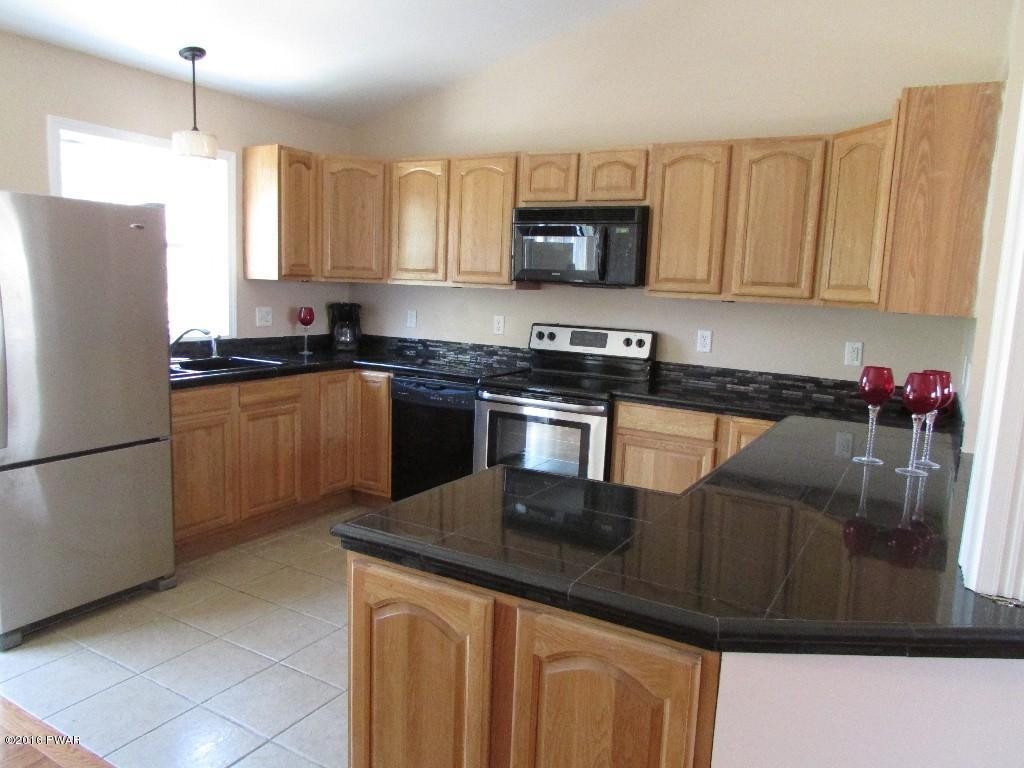 143 Racoon Road Dingmans Ferry, PA 18328 - Photo 6 of 33