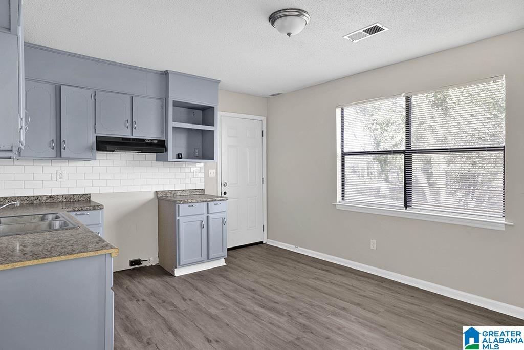 513 22nd Street Southwest Birmingham, AL 35211 - Photo 5 of 13