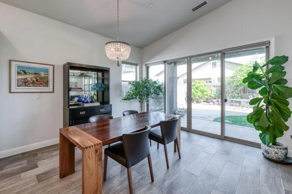 $729,000 | 2723 Vermont Avenue, Clovis, CA 93619