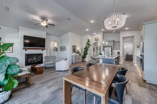 $729,000 | 2723 Vermont Avenue, Clovis, CA 93619