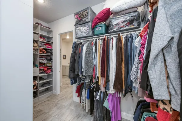 $729,000 | 2723 Vermont Avenue, Clovis, CA 93619