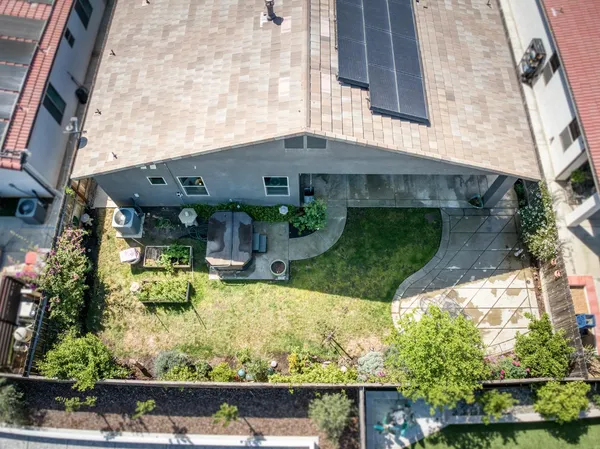 $729,000 | 2723 Vermont Avenue, Clovis, CA 93619