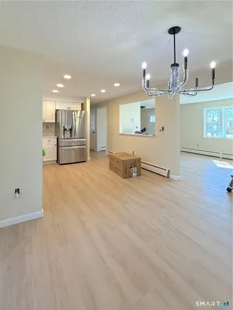 $3,500 | 47 Crestwood Drive, Manchester, CT 06040