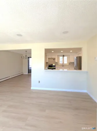 $3,500 | 47 Crestwood Drive, Manchester, CT 06040