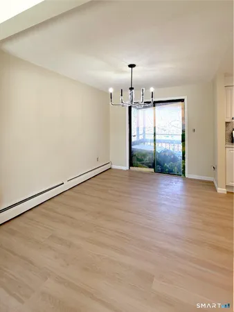 $3,500 | 47 Crestwood Drive, Manchester, CT 06040