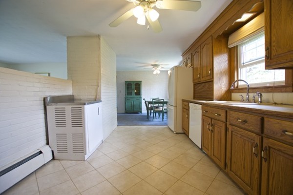 8 Exeter Road Beverly, MA 01915 - Photo 6 of 15 Gallery Image 6