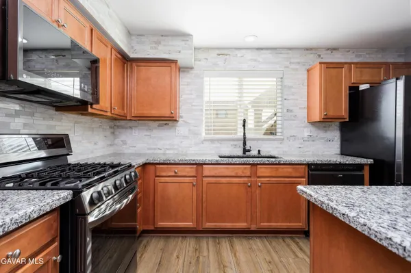 $530,000 | 43106 Sondi Drive, Lancaster, CA 93536