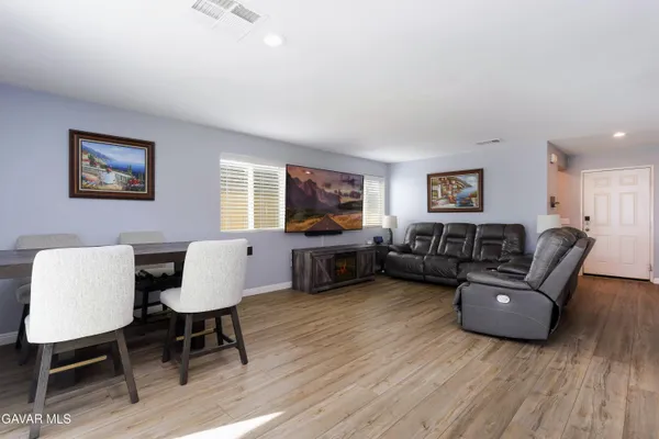 $530,000 | 43106 Sondi Drive, Lancaster, CA 93536