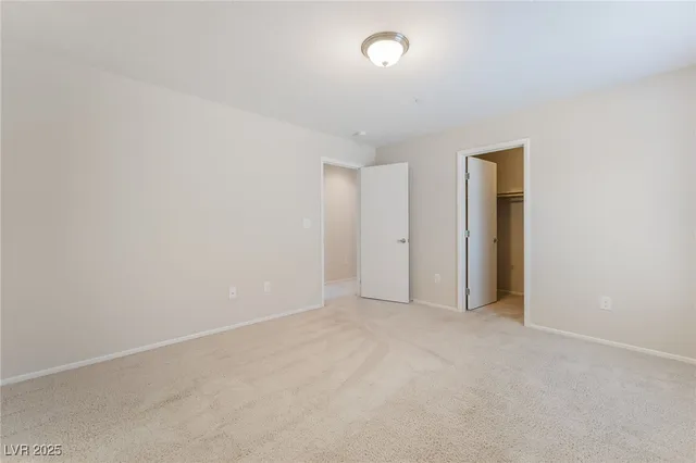 $2,350 | 6111 Scarlet Leaf Street, Las Vegas, NV 89148