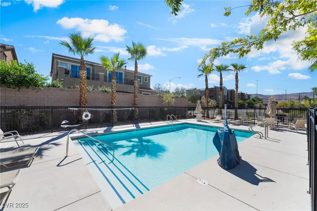 $2,350 | 6111 Scarlet Leaf Street, Las Vegas, NV 89148