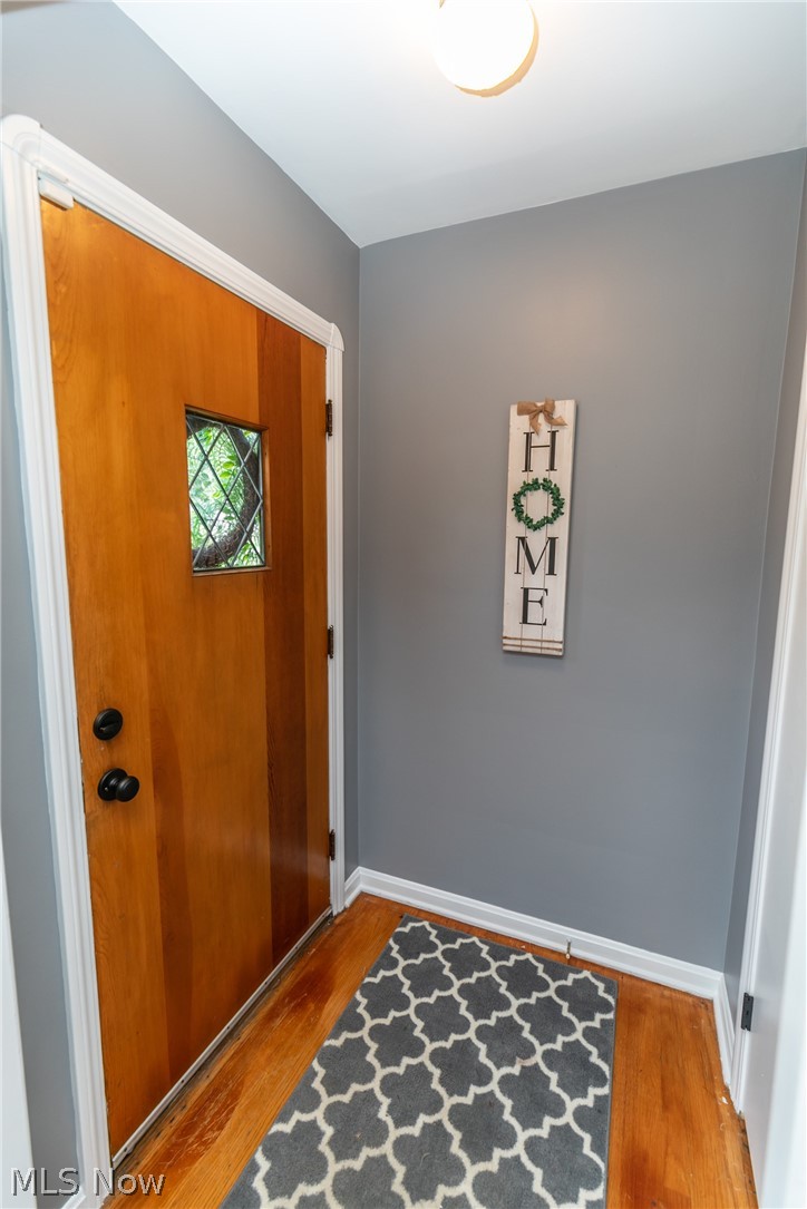 21367 Eaton Road Cleveland, OH 44126 - Photo 3 of 35 Gallery Image 3