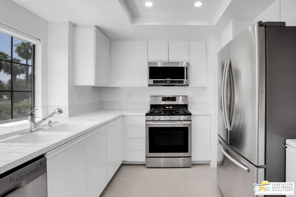 $2,250 | 34093 Calle Mora, Cathedral City, CA 92234