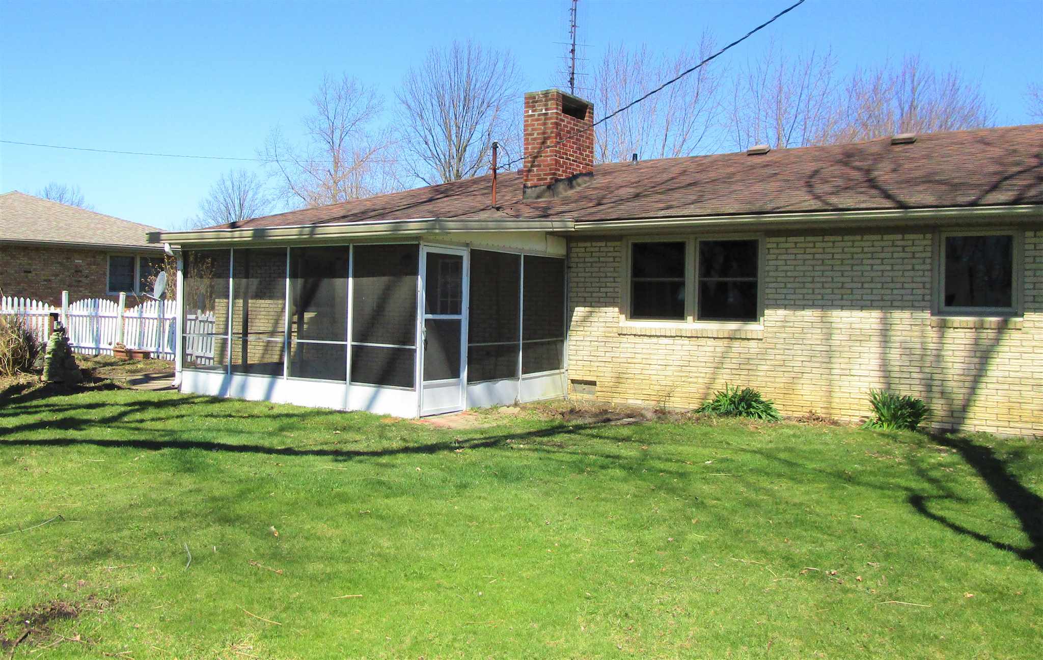 946 Yorktown Road Decatur, IN 46733 - Photo 18 of 25