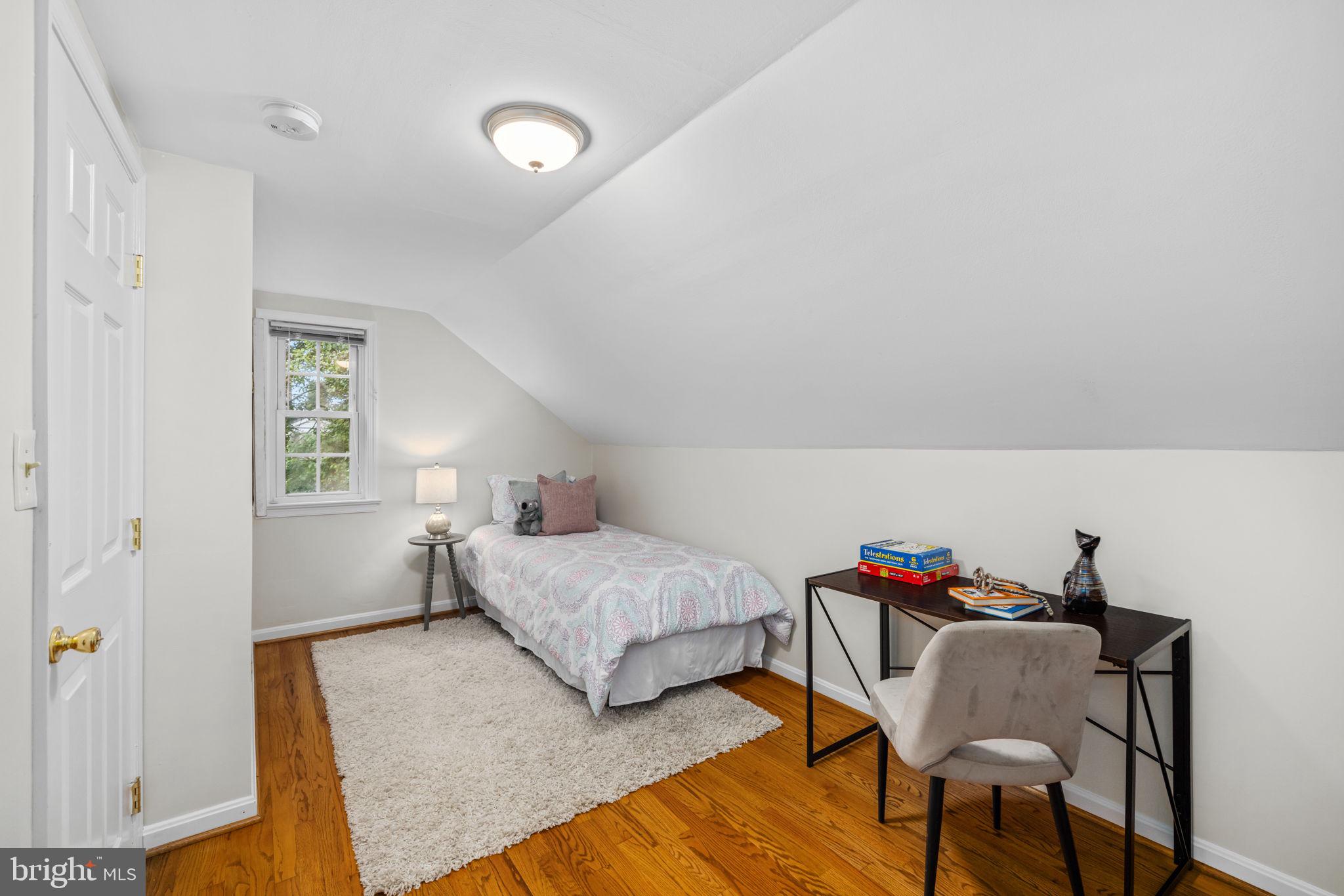 10612 Ordway Drive Silver Spring, MD 20901 - Photo 20 of 36 Upstairs Bedroom 4
