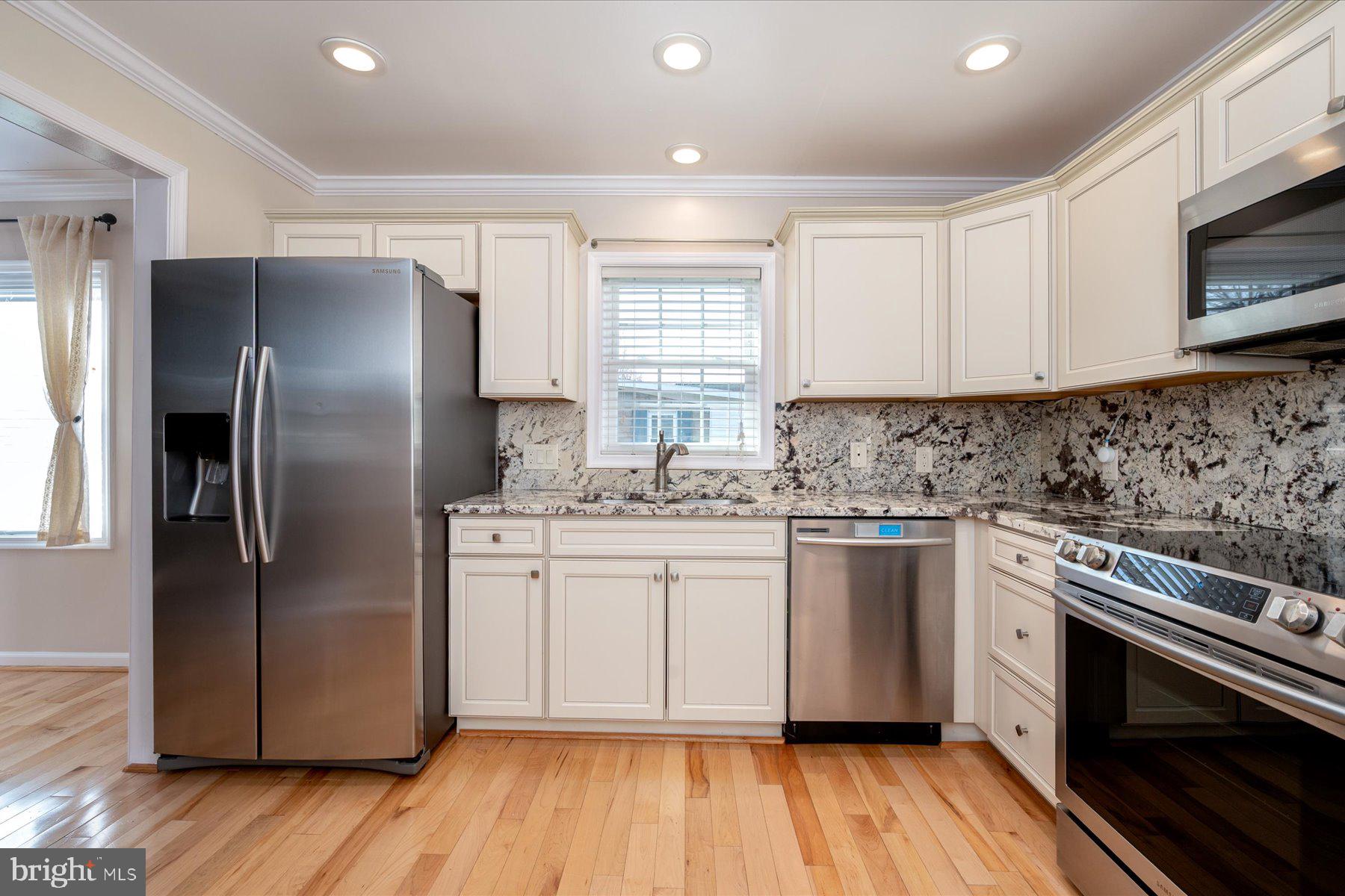 5646 Deale Churchton Road Churchton, MD 20733 - Photo 4 of 23