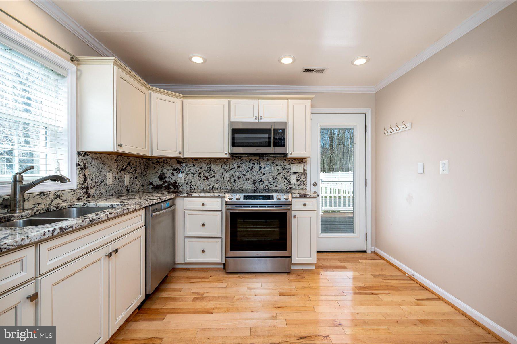 5646 Deale Churchton Road Churchton, MD 20733 - Photo 5 of 23