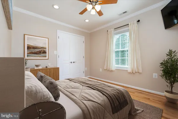$375,000 | 5646 Deale Churchton Road, Churchton, MD 20733